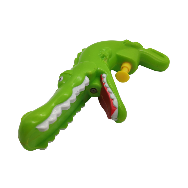 water squirter toy